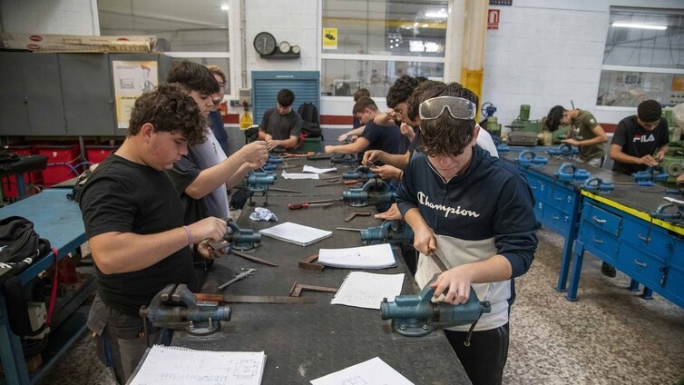 El drama de encontrar un primer empleo en la provincia de Cádiz