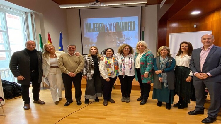 Colombo proclama «la determinación» del Gobierno andaluz de «combatir las desigualdades por razón de género»