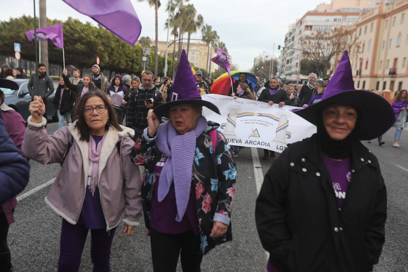 Fotos: Así ha sido la jornada feminista en Cádiz