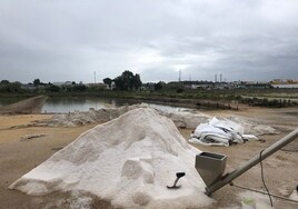 Las Salinas Bartivás, una elaboración de  sal como hace cien años