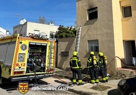 Incendio en una vivienda unifamiliar de Puerto Real