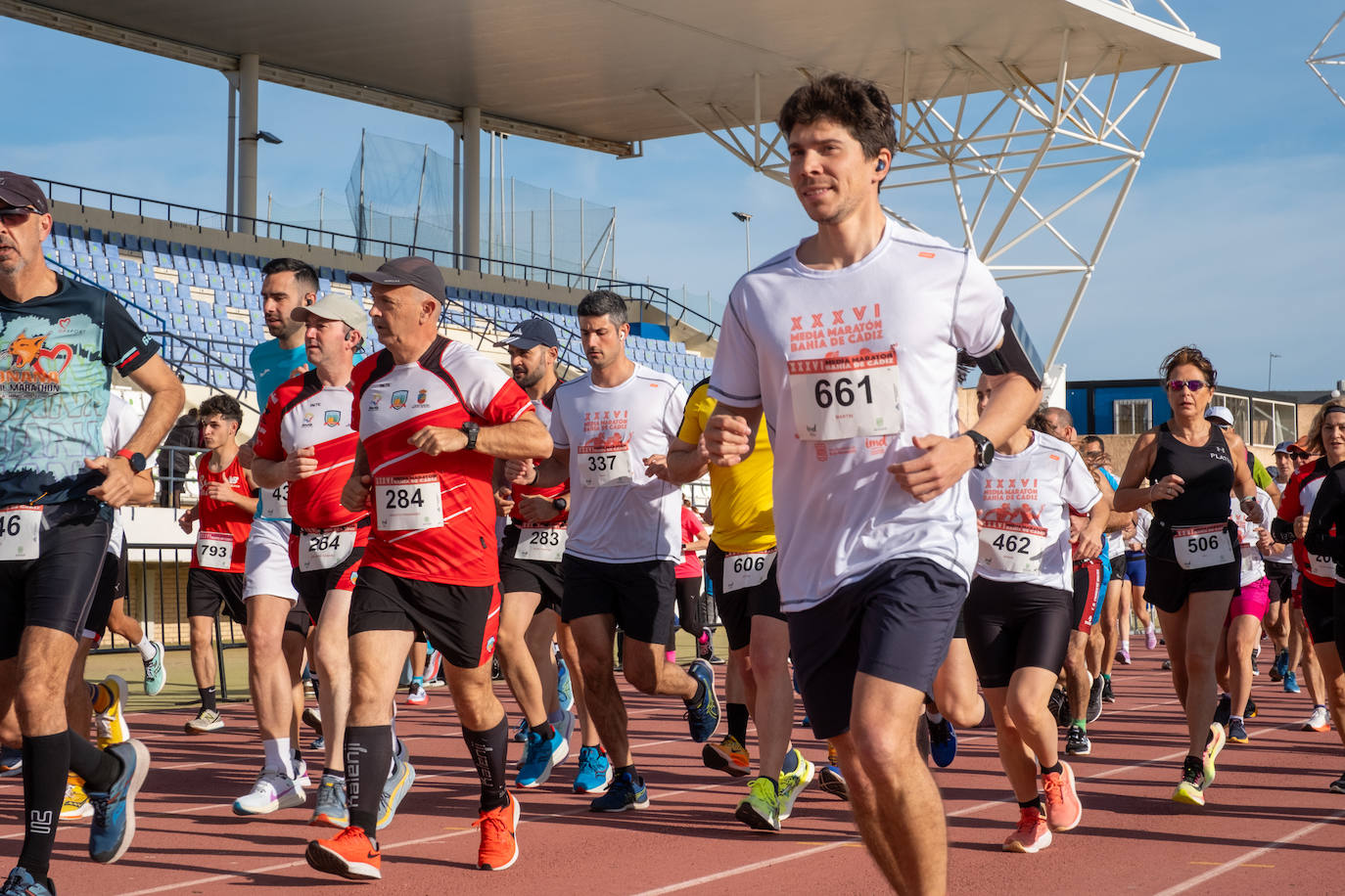 Las imágenes de la Media Maratón Bahía de Cádiz 2024