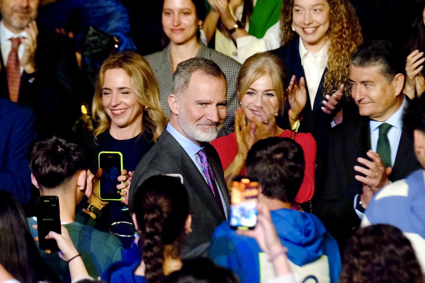 Fotos: El Rey visita Cádiz con motivo del Premio Princesa de Girona