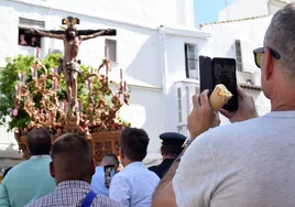 Las seis cofradías del Lunes Santo pendientes del tiempo en la Semana Santa de Jerez 2024