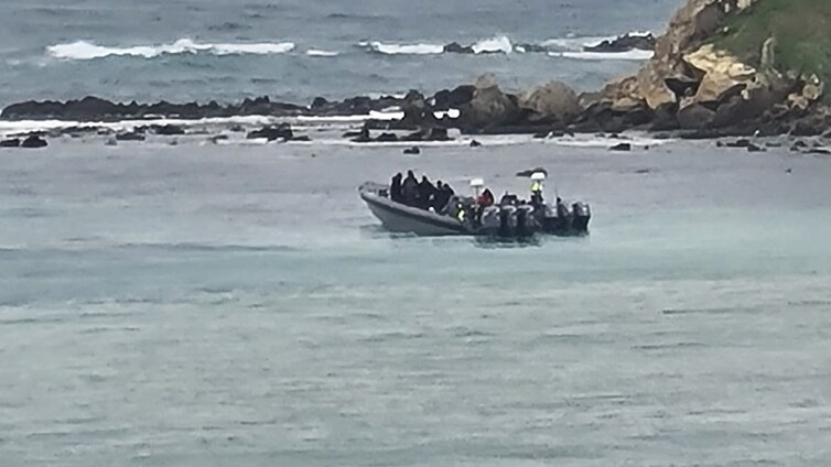 Vídeo: los narcos se refugian cerca de la costa de Algeciras a plena luz del día