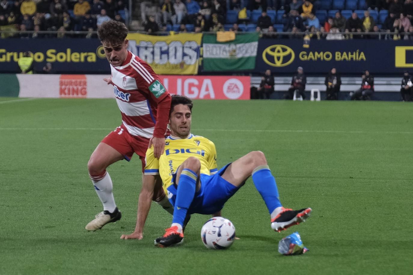 Fotos: El partido del Cádiz contra el Granada