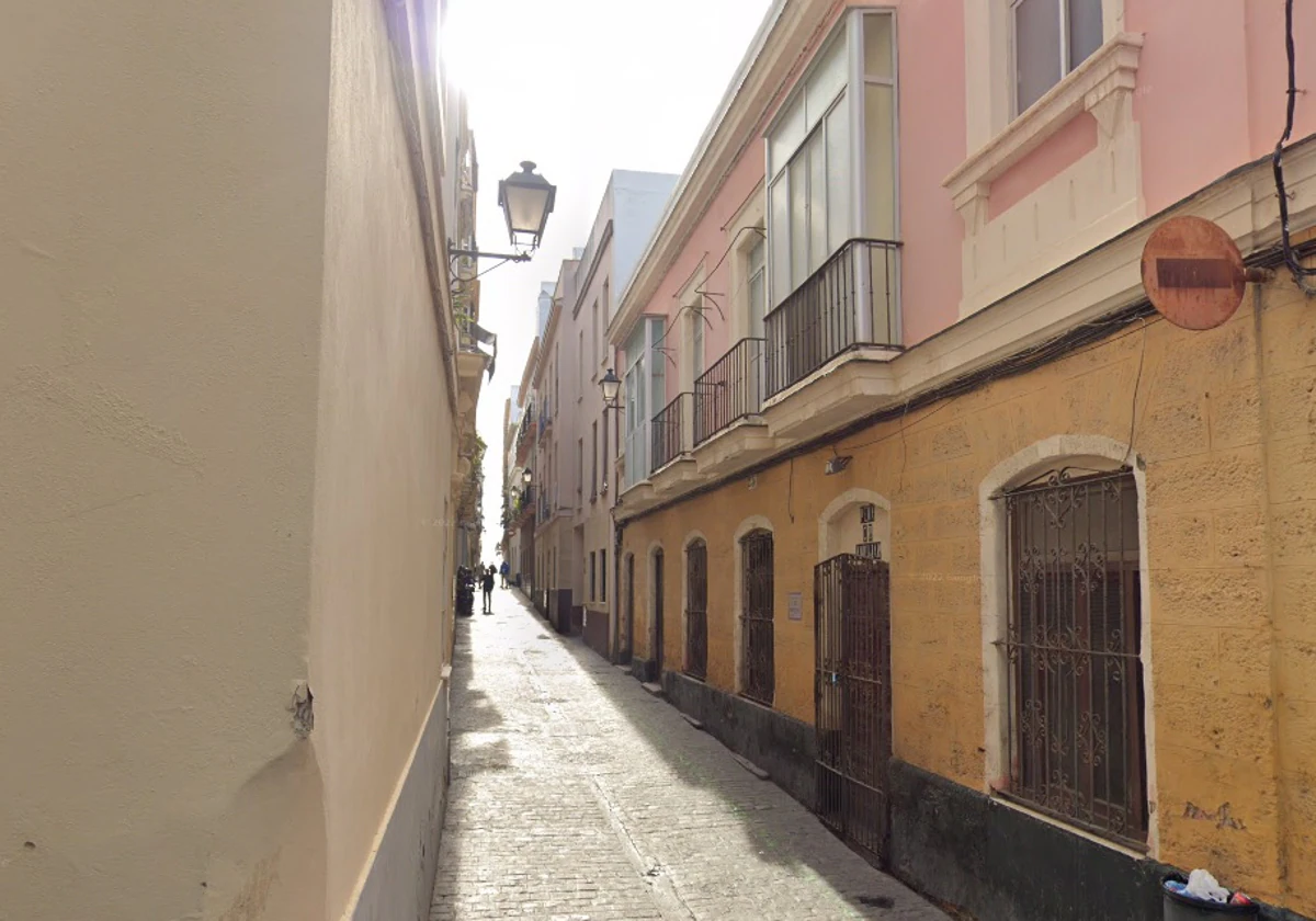 Los hechos sucedieron en pleno barrio de Santa María en Cádiz.