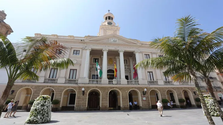 La cita previa no será obligatoria para las gestiones administrativas con el Ayuntamiento de Cádiz