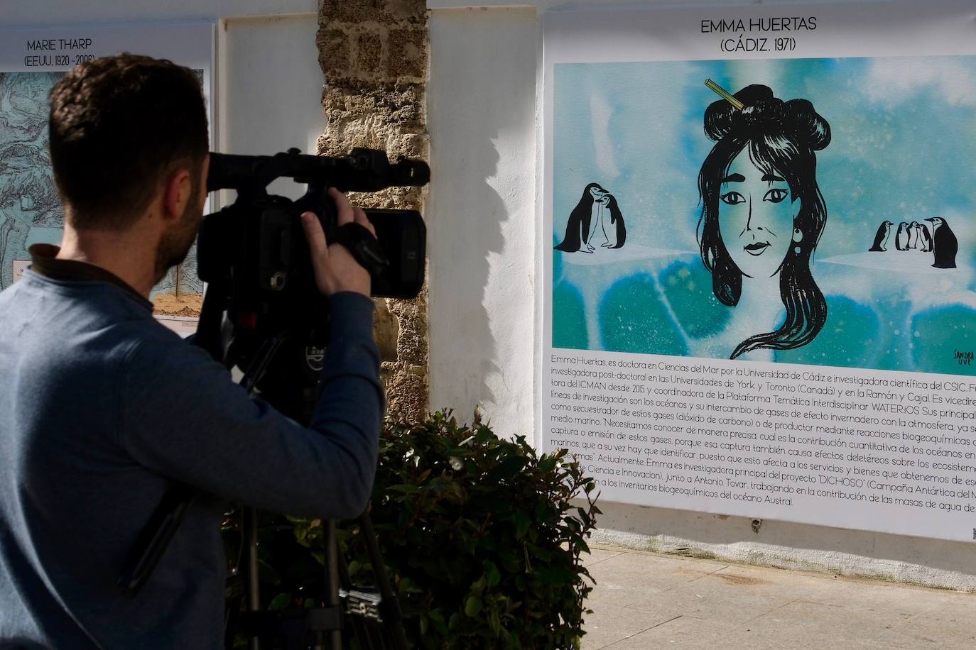 Fotos: La exposición &#039;Mujeres de la Mar&#039; ya se puede contemplar en el Mercado Central de Cádiz