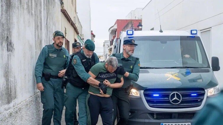 Sanz acusa a Sánchez de «despreciar» la mano tendida para luchar contra el narcotráfico en el Campo de Gibraltar