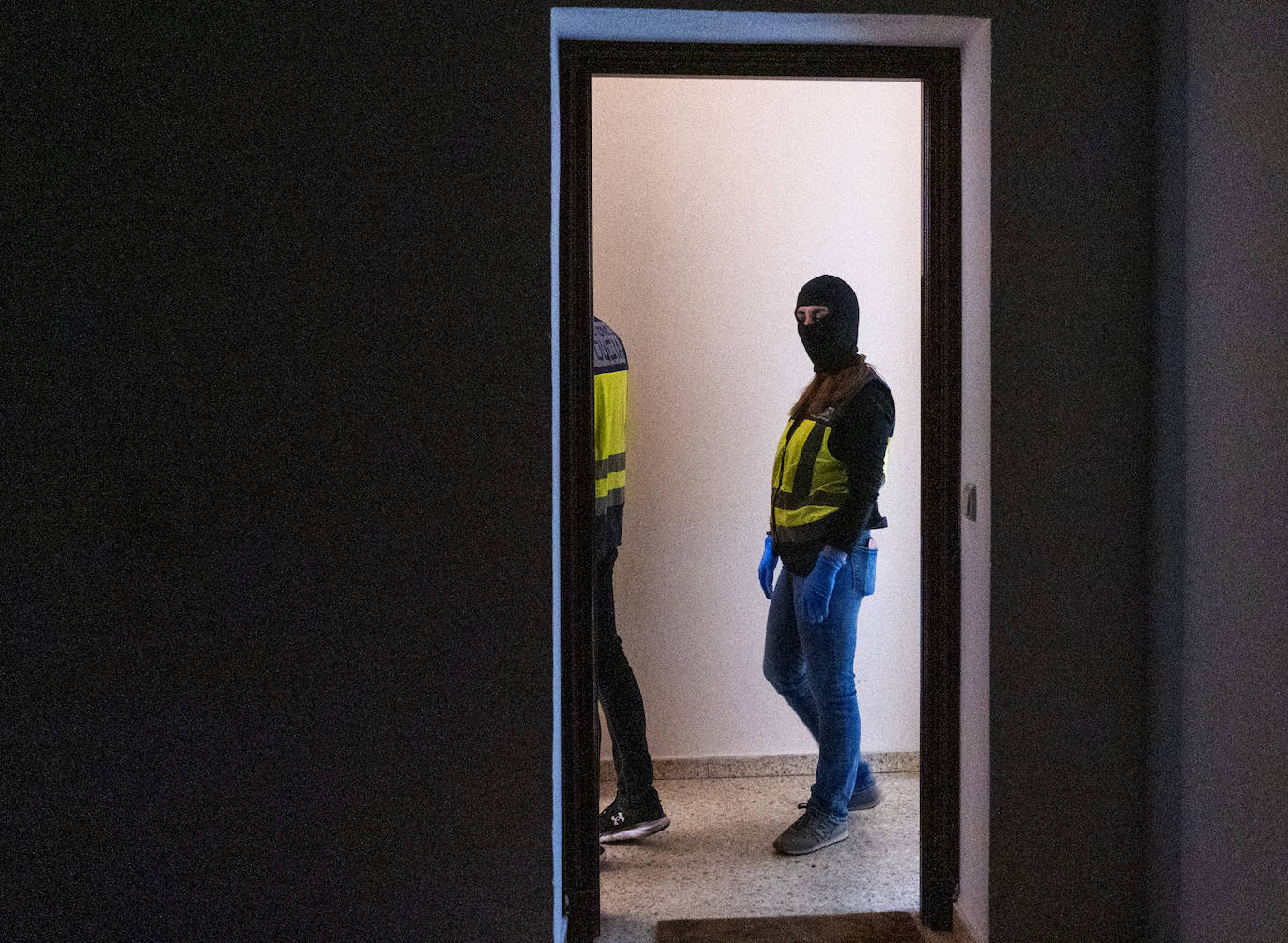 Fotos: Operación de la Policía Nacional antidroga en la barriada de la Paz de Cádiz