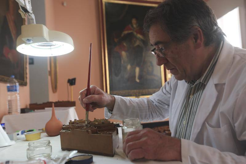 Fotos: Así está siendo la restauración de la Maqueta de Cádiz