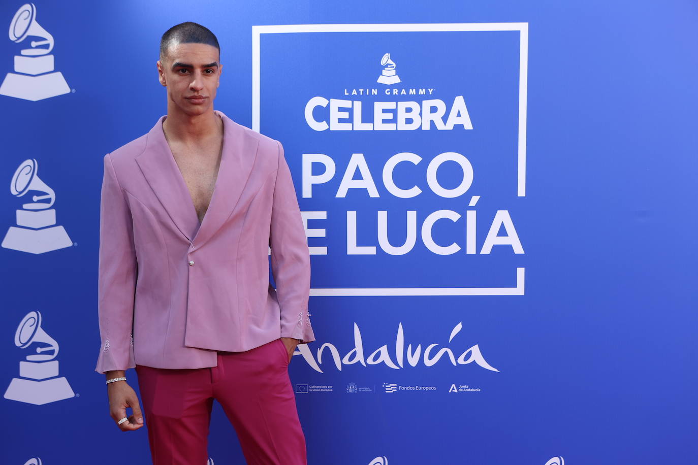 Fotos: la alfombra roja en el concierto homenaje de los Latin Grammy a Paco de Lucía