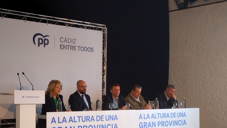 El PP de Cádiz reclama atención del Gobierno: infraestructuras, Gibraltar y narcotráfico