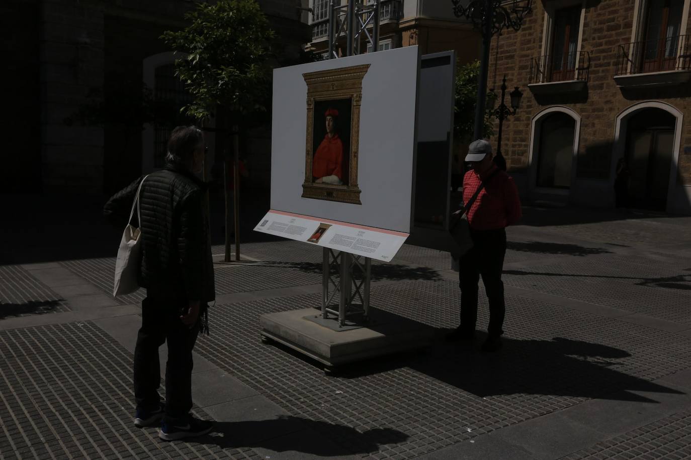 Fotos: Grandes obras del Museo del Prado toman las calles de Cádiz