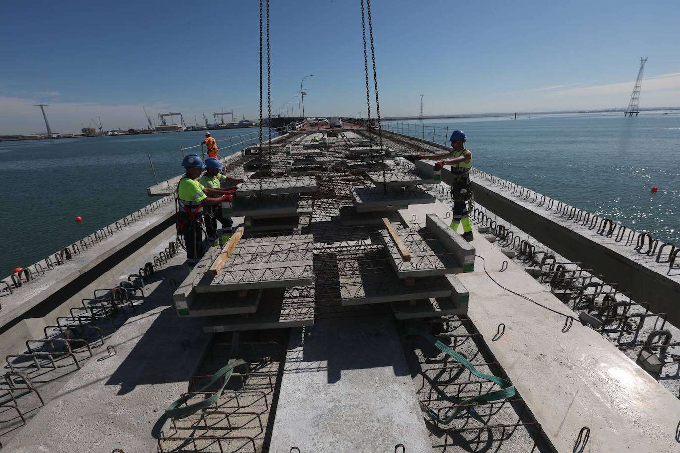 La evolución del Puente Carranza de Cádiz tras las obras, en fotos