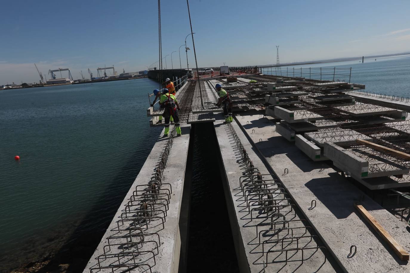 La evolución del Puente Carranza de Cádiz tras las obras, en fotos