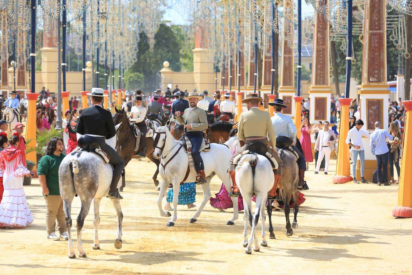 Fotos: Gran domingo de Feria en Jerez