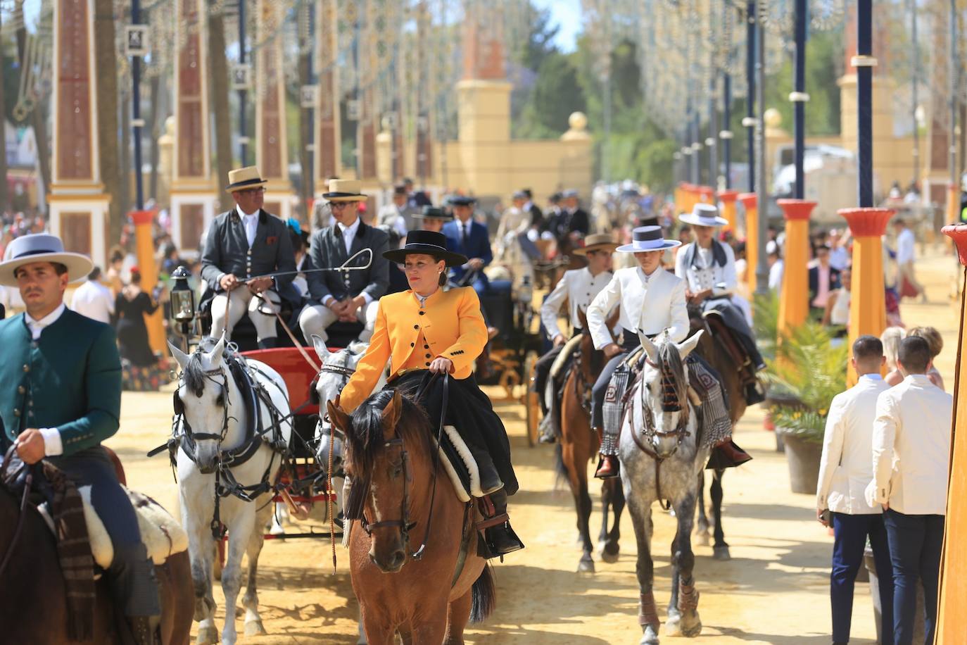 Fotos: Gran domingo de Feria en Jerez