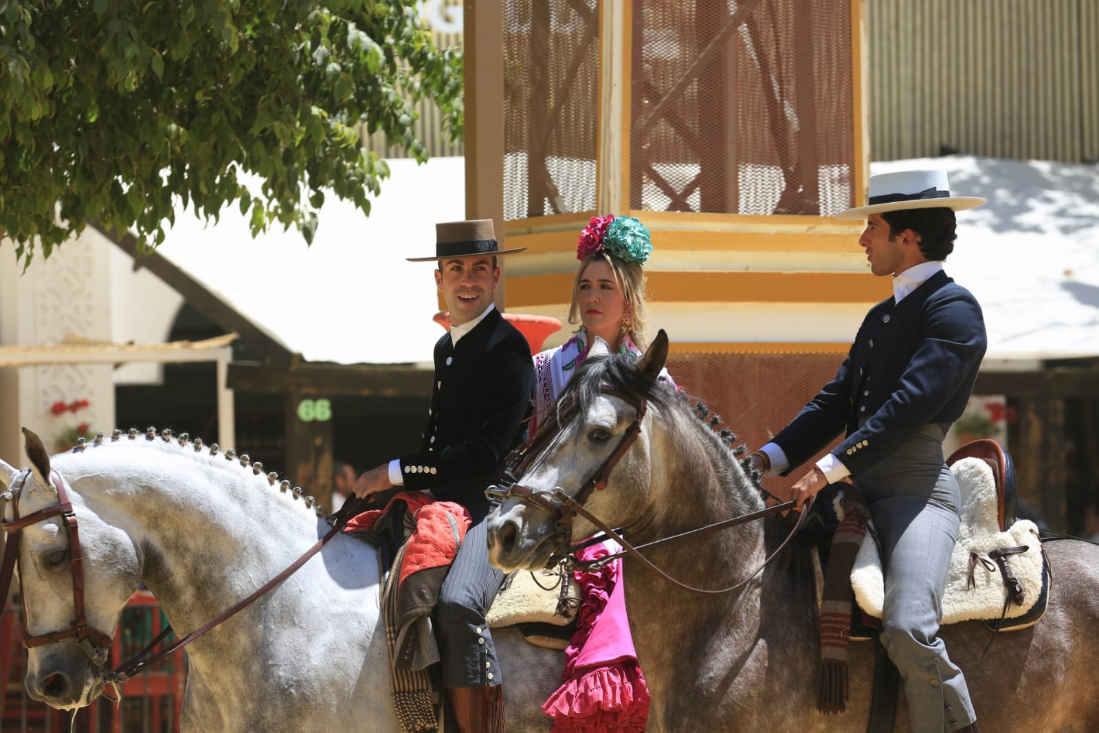 Fotos: Ambiente del jueves de Feria en Jerez