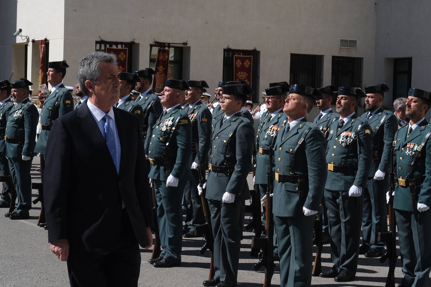 Fotos: Así ha sido la toma de posesión del nuevo jefe de la Comandancia, el coronel Luis Martín Velasco