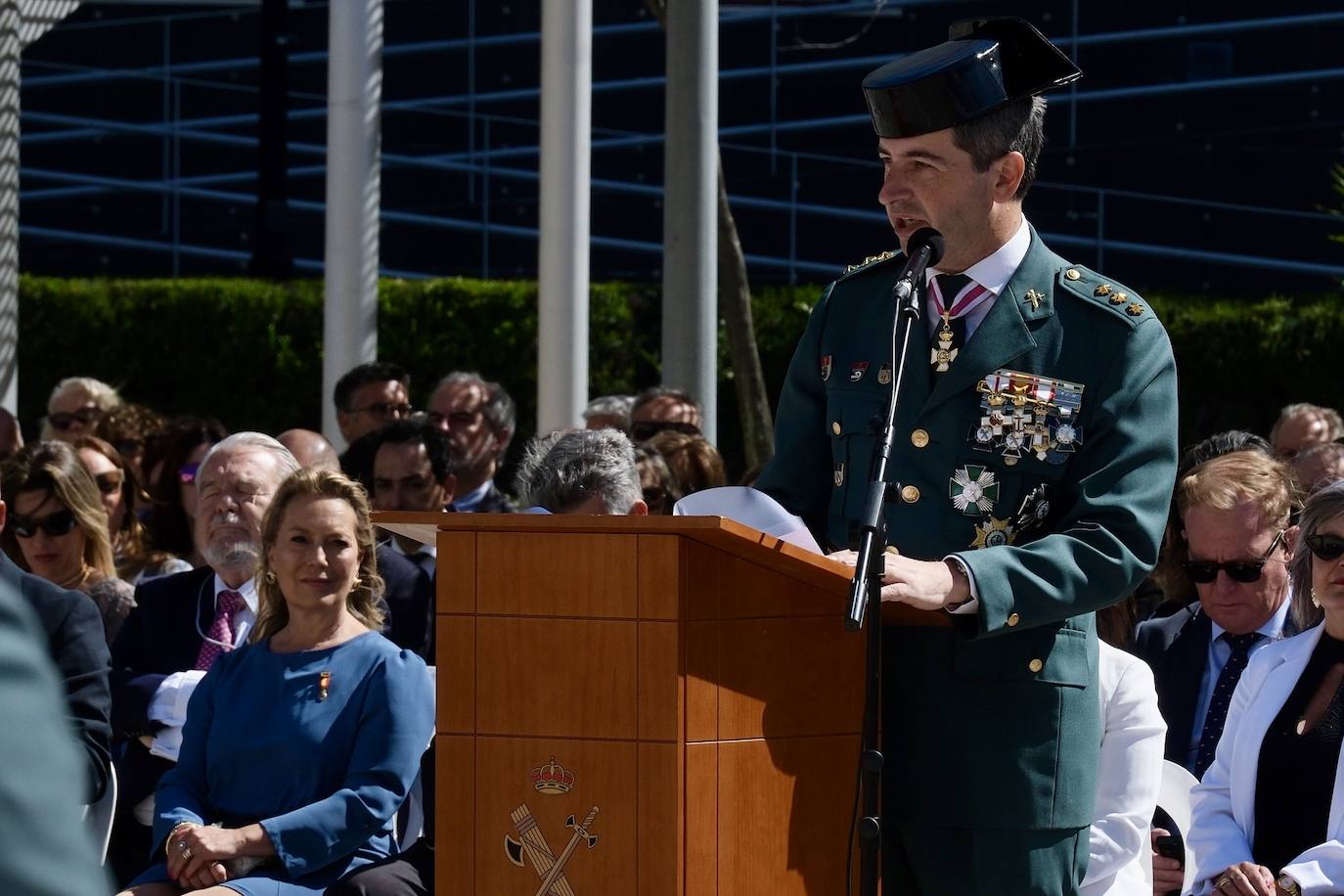 Fotos: Así ha sido la toma de posesión del nuevo jefe de la Comandancia, el coronel Luis Martín Velasco