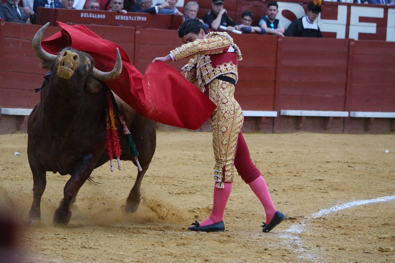 Fotos: Alejandro Talavante, Roca Rey y Pablo Aguado en la Feria de Jerez