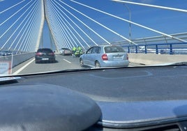 Nuevo accidente en el segundo puente de Cádiz