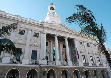 El plazo medio de pago a proveedores vuelve a subir en el Ayuntamiento de Cádiz