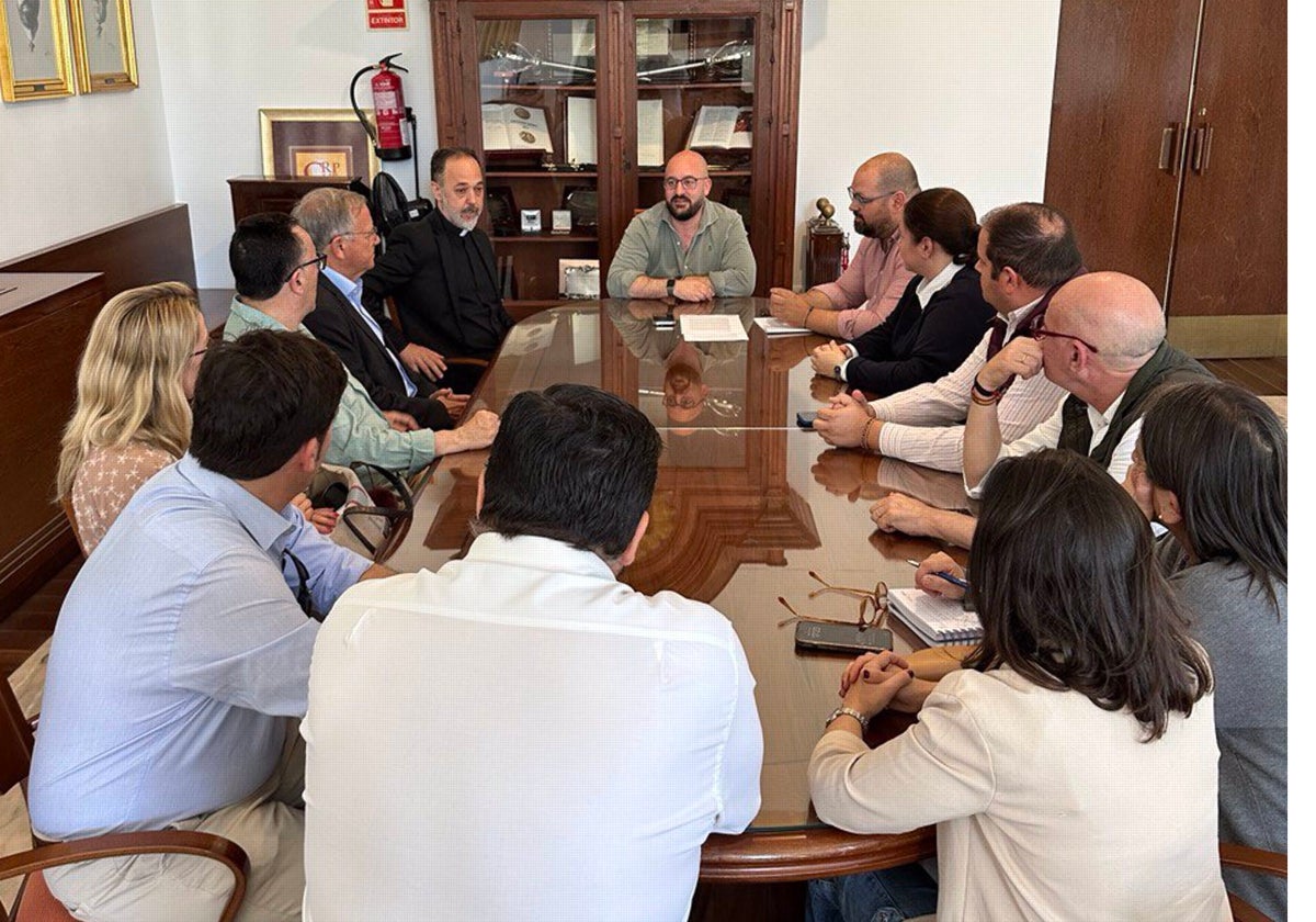 Germán Beardo anuncia la restauración de la Basílica y de la Capilla de La Aurora en El Puerto.