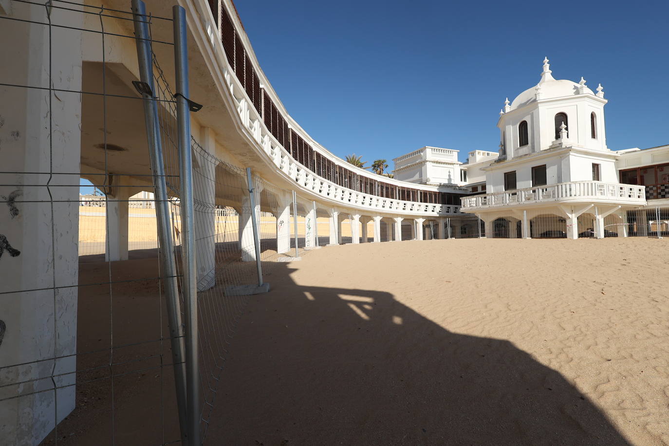 Fotos: Arrancan las obras de reparación en la sede del Centro de Arqueología Subacuática en La Caleta