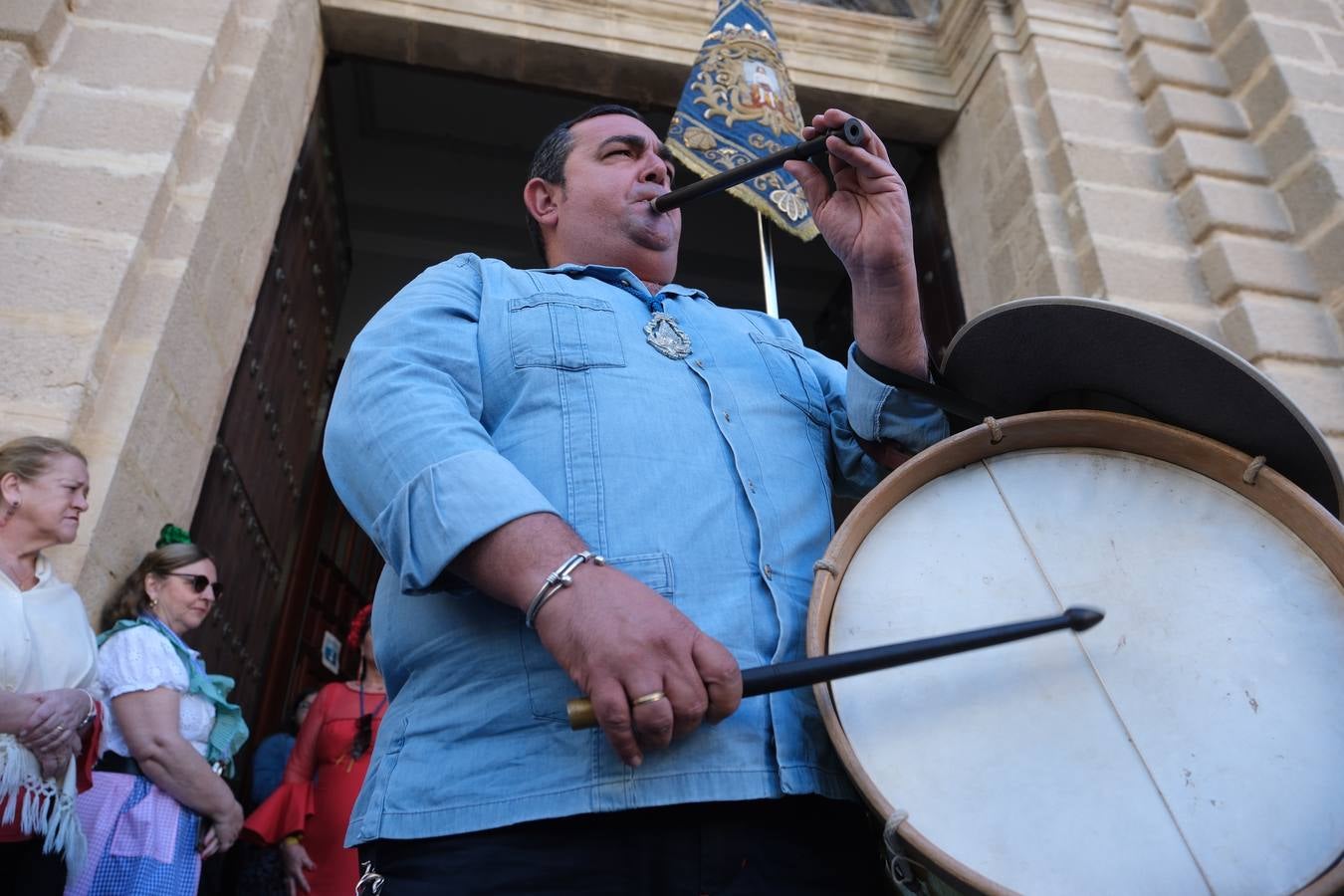 Fotos: La hermandad del Rocío de Cádiz recorre la ciudad antes de salir hacia Almonte