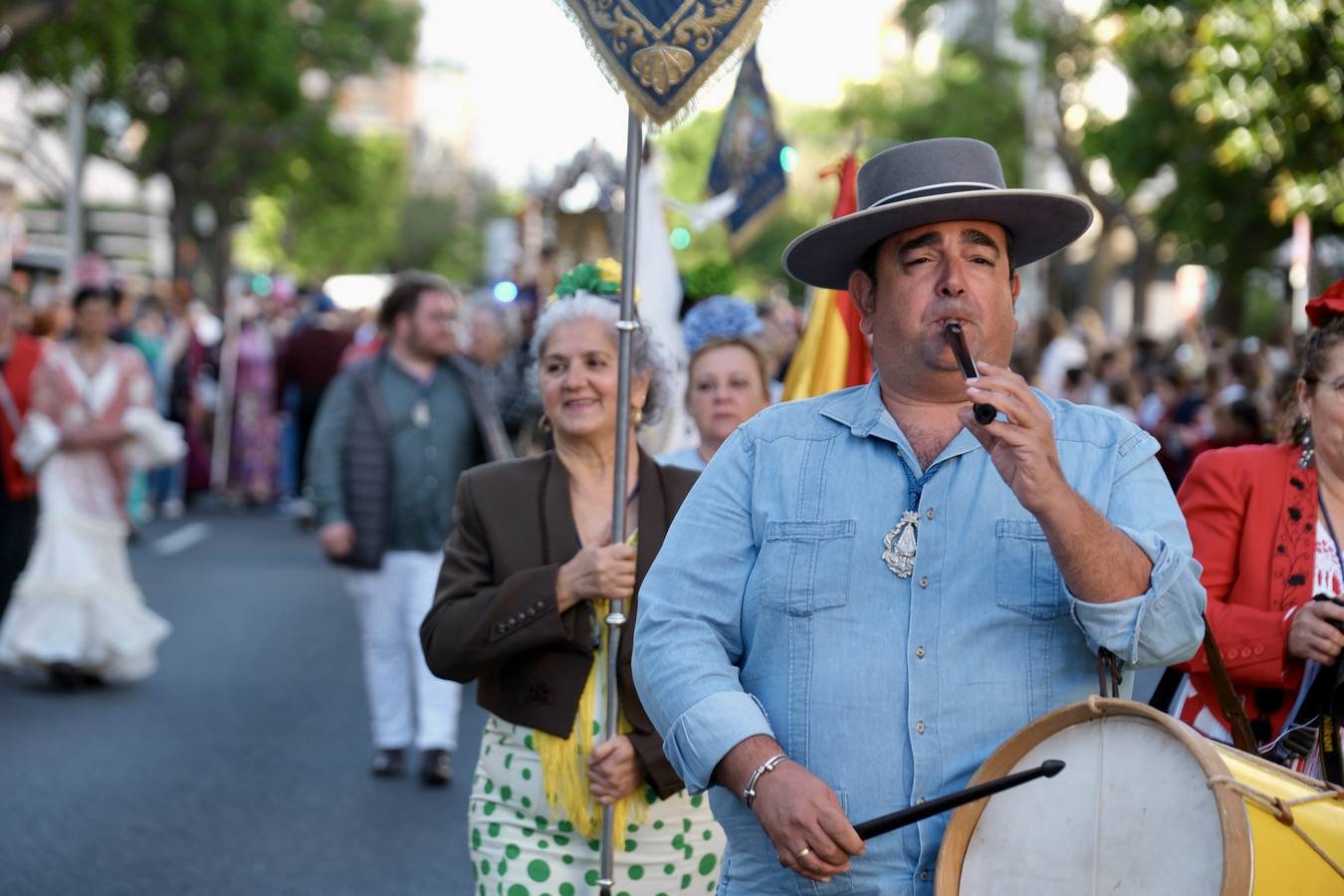 Fotos: La hermandad del Rocío de Cádiz recorre la ciudad antes de salir hacia Almonte