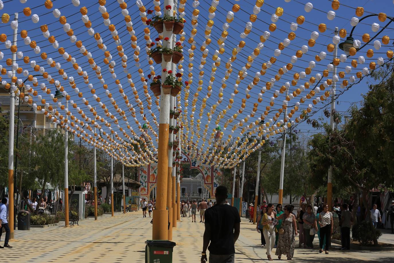 Fotos: Primer día de Feria en Sanlúcar