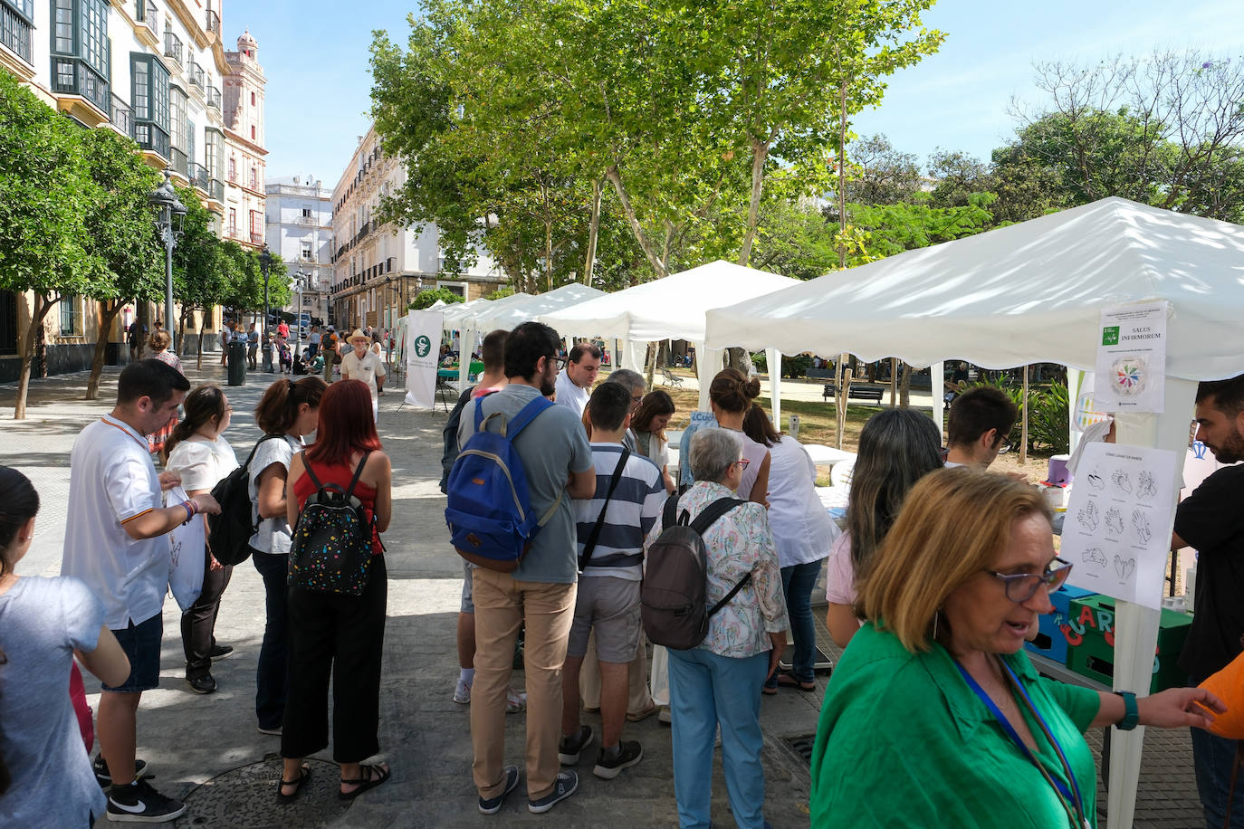 Fotos: Las imágenes de la Feria de Promoción de la Salud y Bienestar de Cádiz