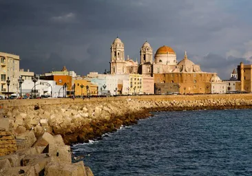 El barrio de Cádiz que está entre los más bonitos de España, según Traveler