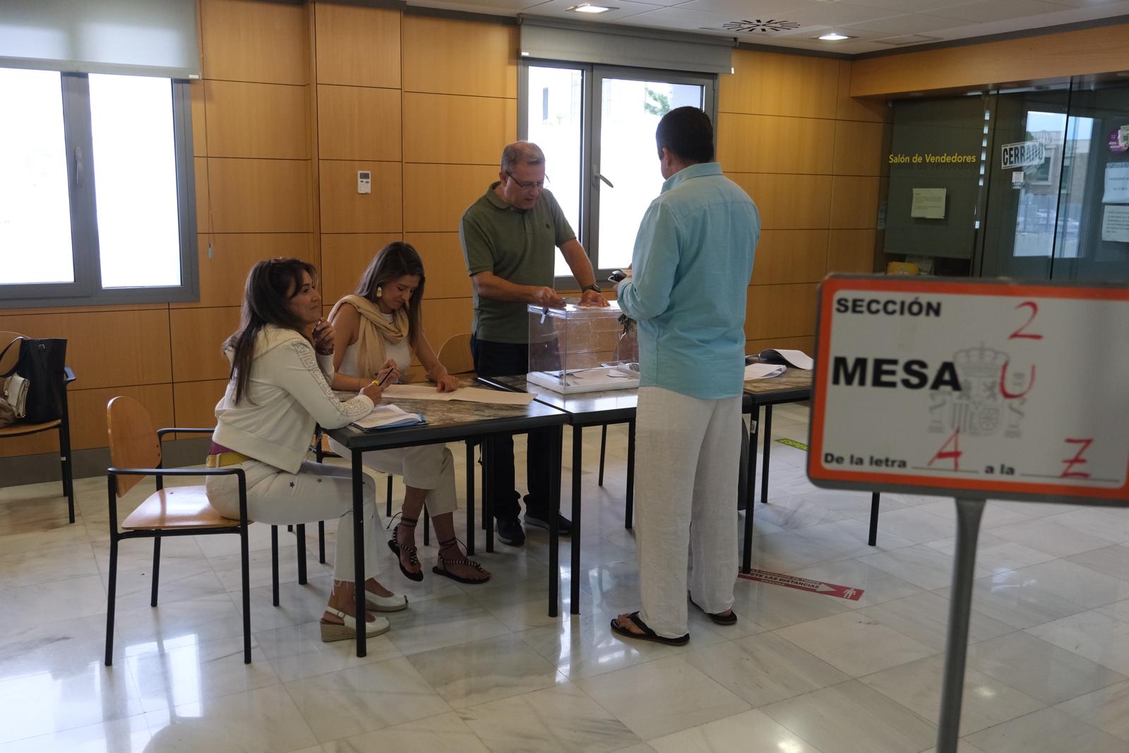 Fotos: Cádiz comienza a votar