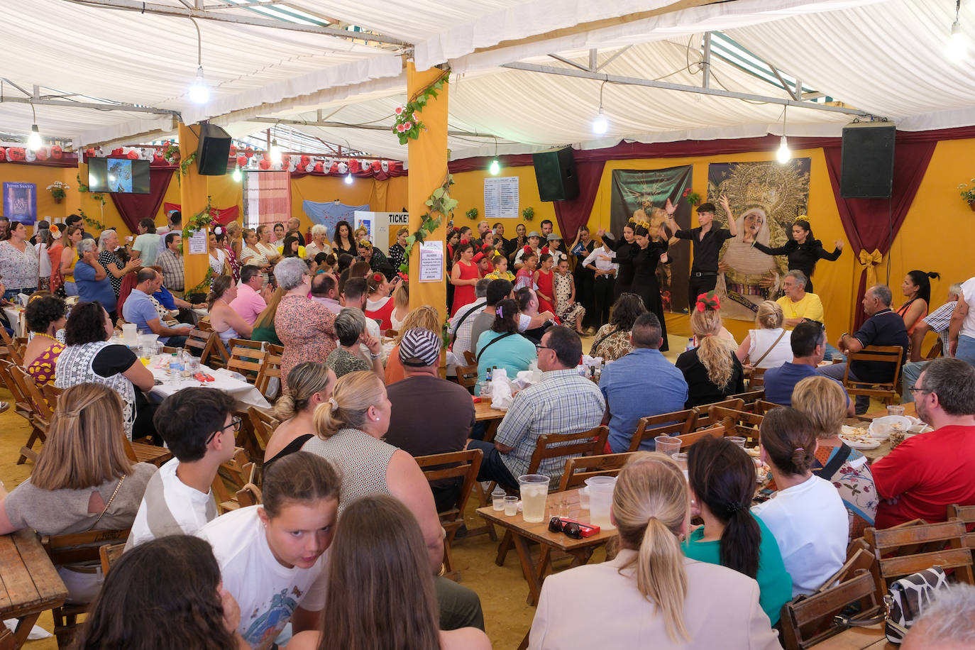 Fotos: El Puerto exprime su último día de Feria