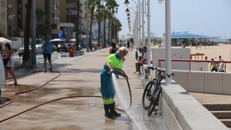 UGT denuncia la suciedad de Cádiz