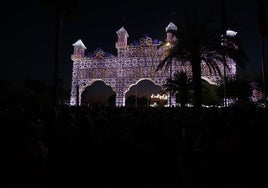 Chiclana brilla con el alumbrado de su Feria