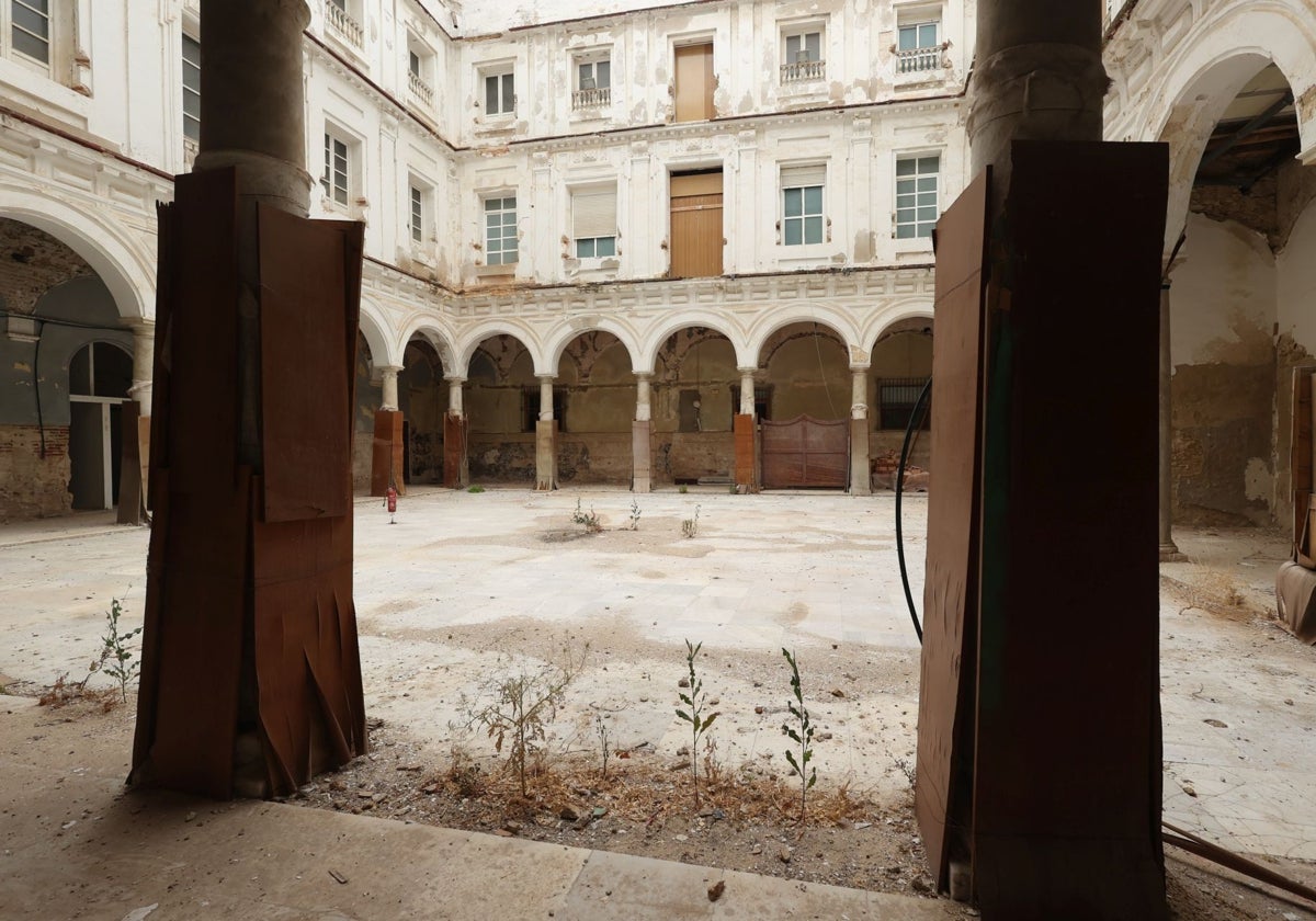 El IES Rosario de Cádiz se convertirá en la escuela de hostelería: este es su estado