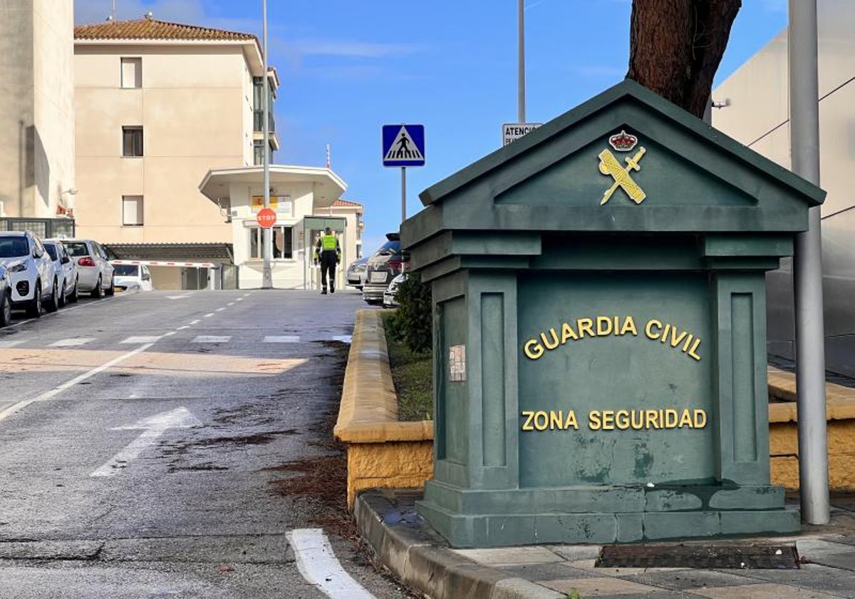 Algeciras condecorará a todos los policías nacionales y guardias civiles destinados desde 2008 en la ciudad