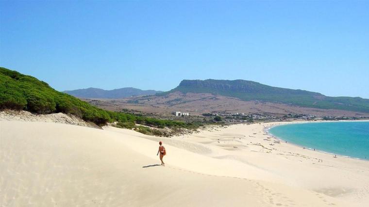 Playa de Bolonia