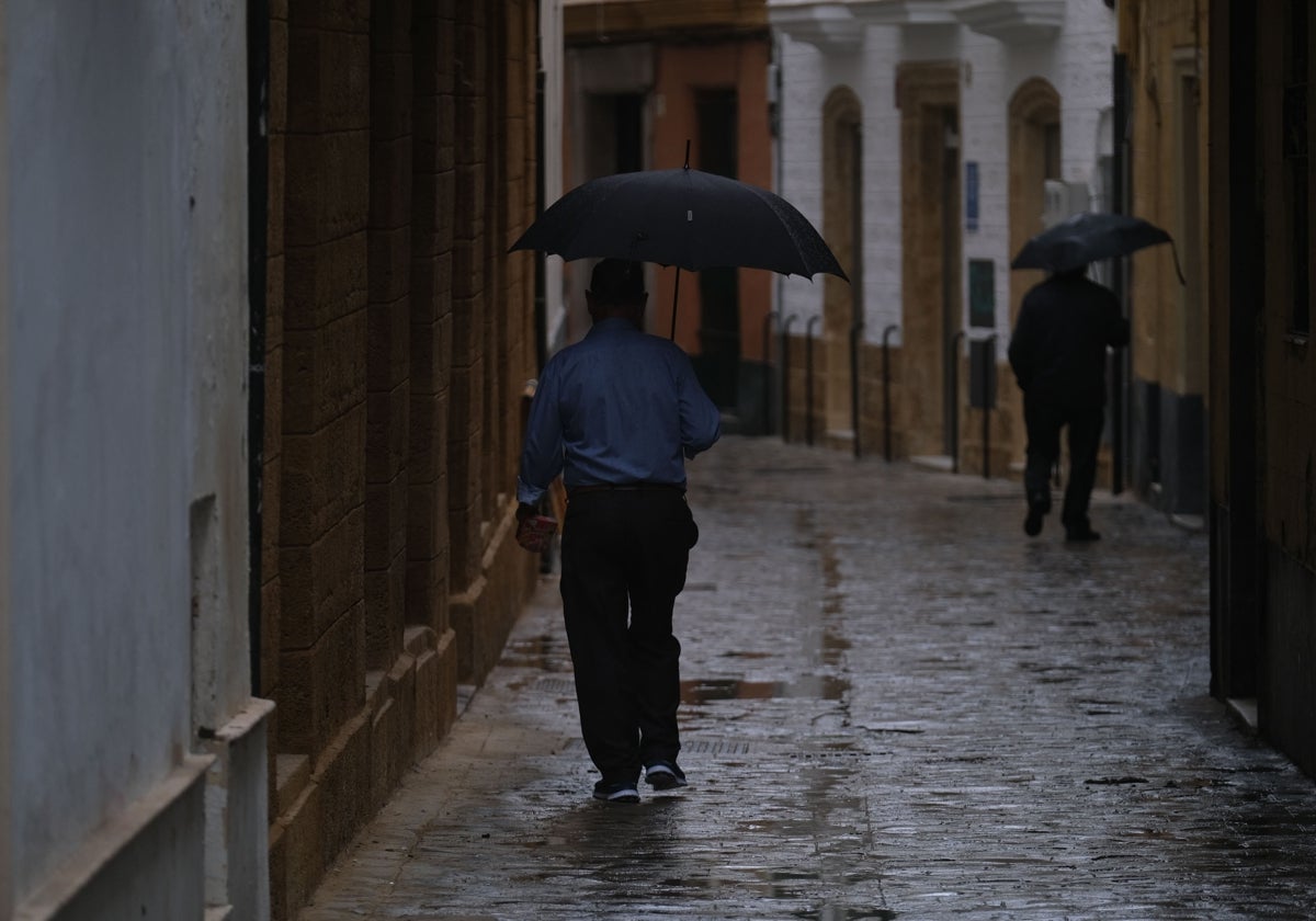 La DANA activa la alerta amarilla en Cádiz por lluvia y tormenta