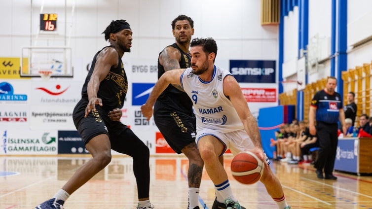 El portuense que enseña baloncesto a los vikingos