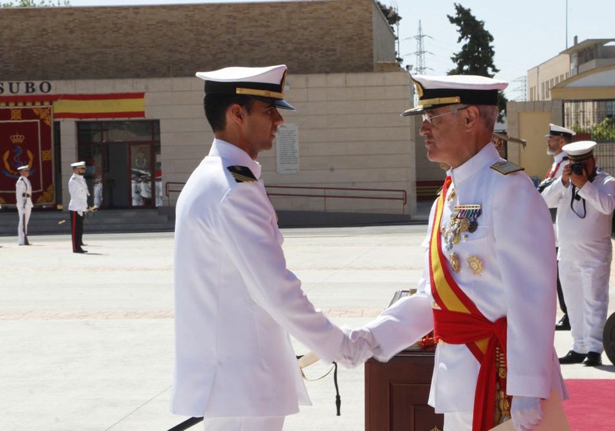 Fotos: Así ha sido la entrega de los Reales Despachos a los nuevos suboficiales de la Armada