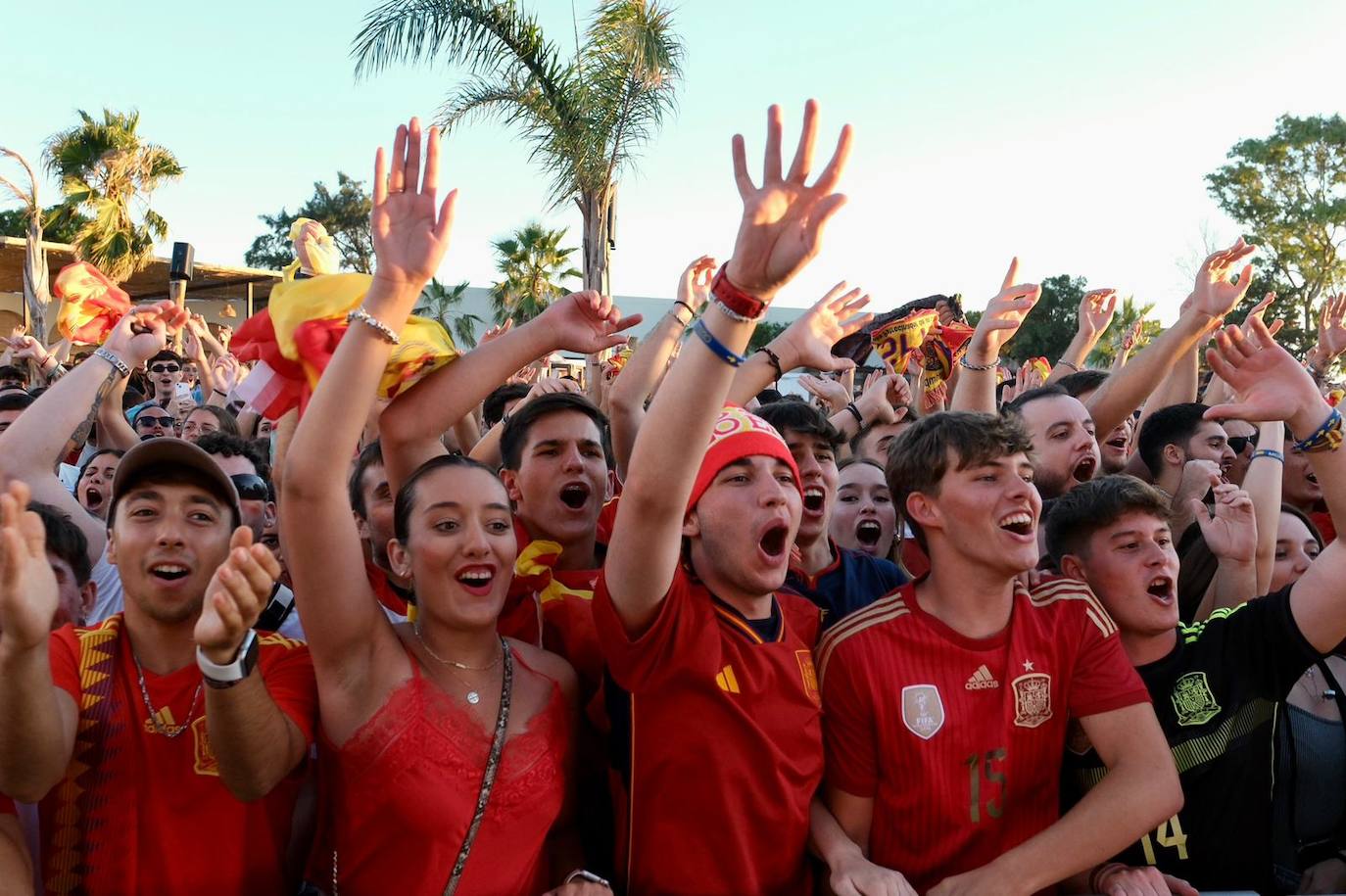 Fotos: Así se ha vivido el España-Francia en Cádiz