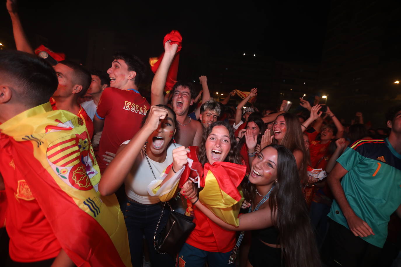 Fotos: Cádiz y La Roja, un solo corazón en la final de la Eurocopa 2024