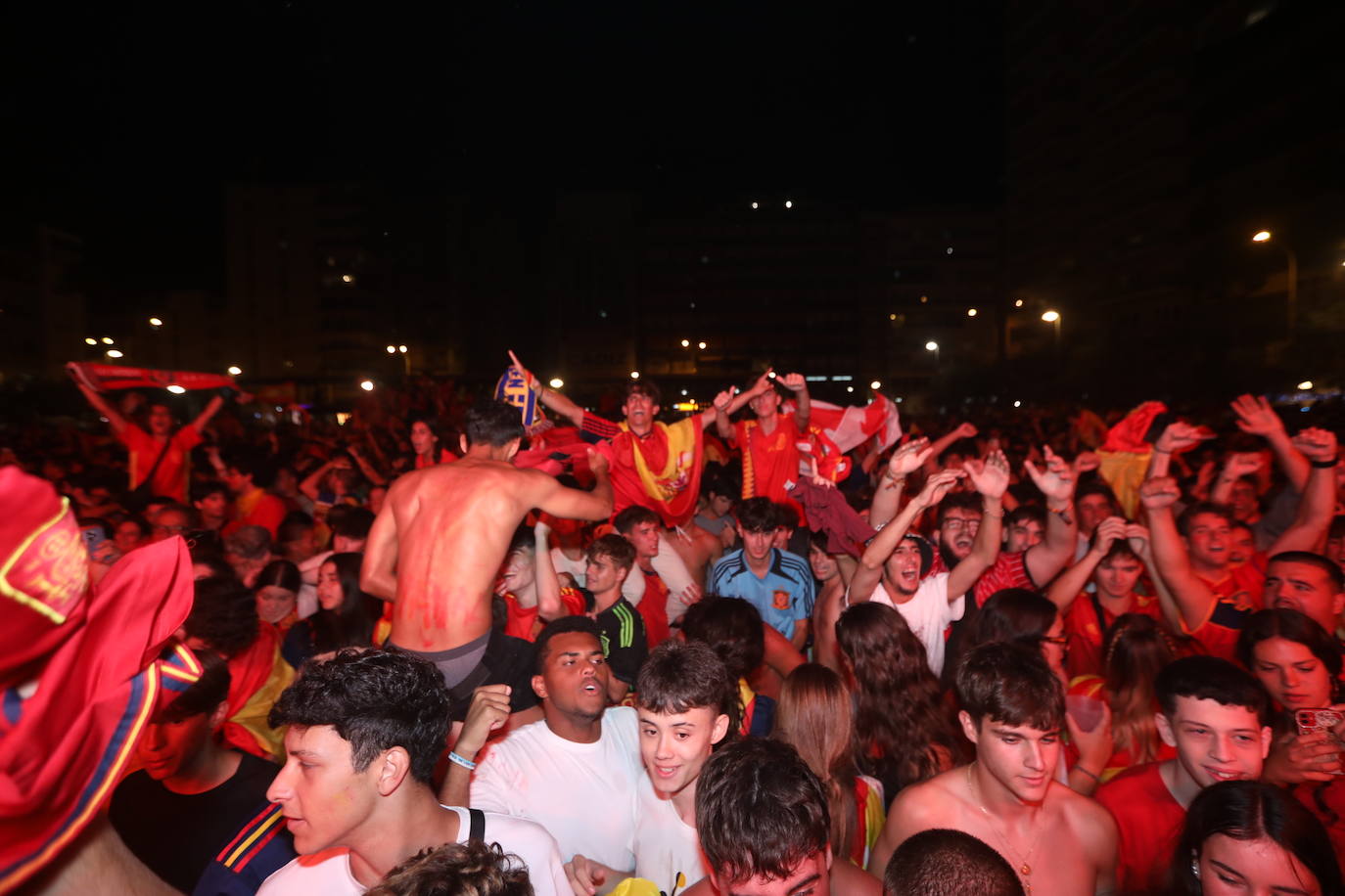 Fotos: Cádiz y La Roja, un solo corazón en la final de la Eurocopa 2024