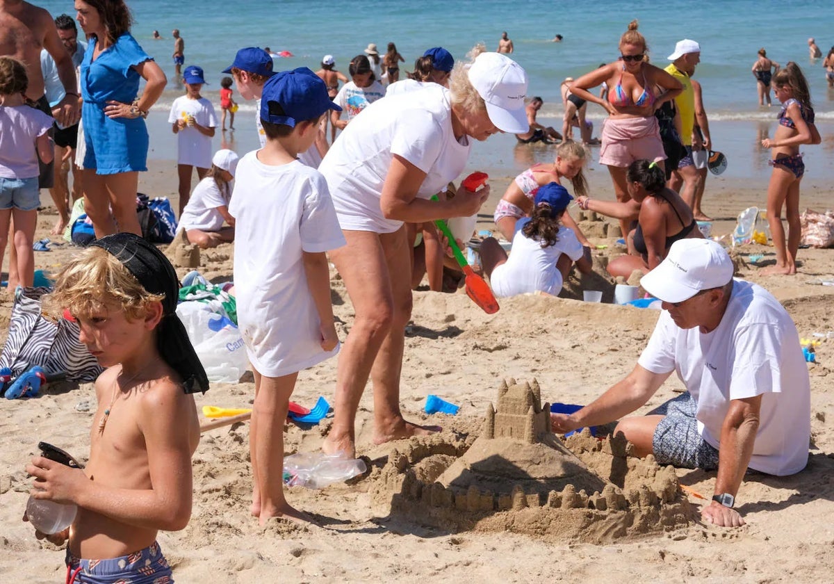 Concurso de Castillos de Arena de 2023 en Cádiz